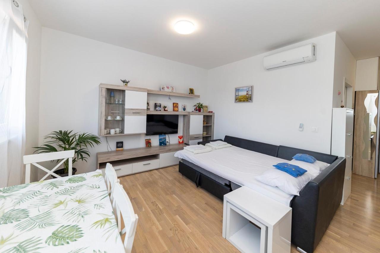 Apartment Luna Zadar